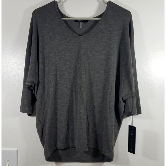 Laila Jayde Gray Knit V Neck Top Size Small New with Tags - Picture 1 of 7